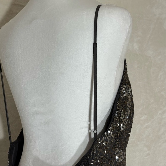 City Triangles Black Formal Evening Gown sz 13 Sequins Asymmetric Hem Backless - Picture 8 of 14